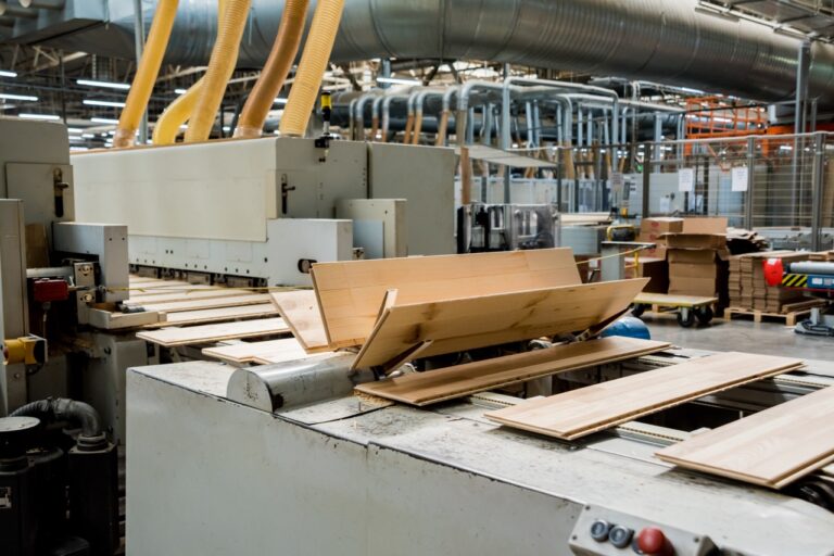Tenoner Machine High-Performance Single & Double End Tenoner Machines | Mereen-Johnson